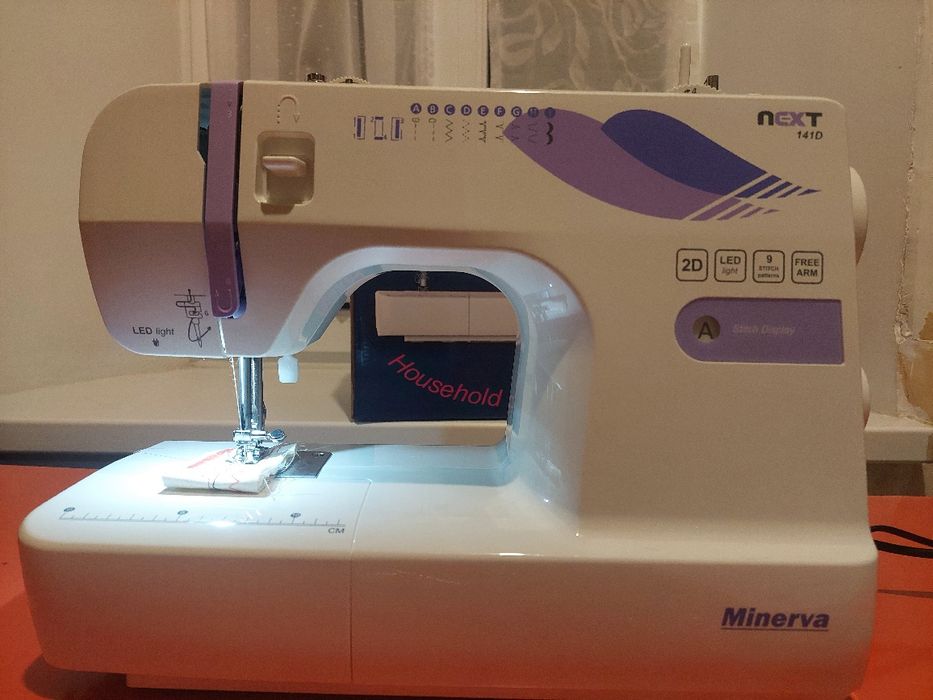 Швейная машина  Минерва новая