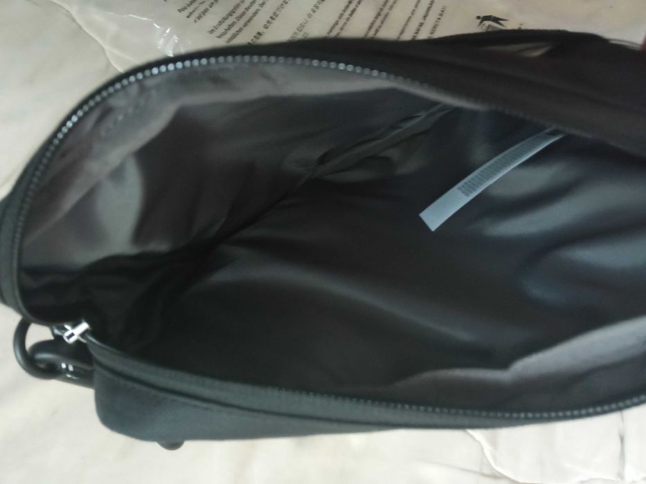 Сумка      Levi's