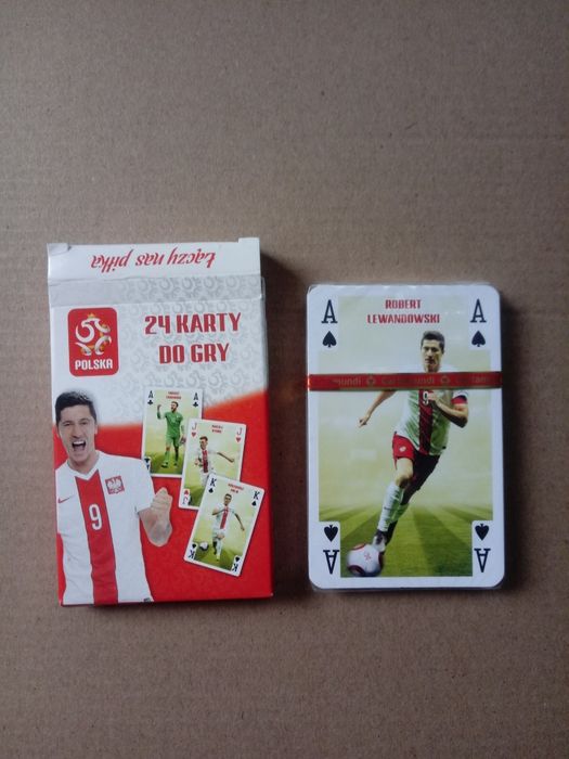Nowe karty piłkarskie do gry