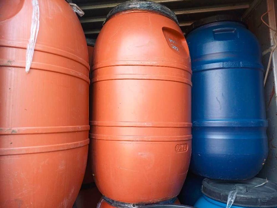 Beczki beczka 200 220 litrów 10szt- 600zł