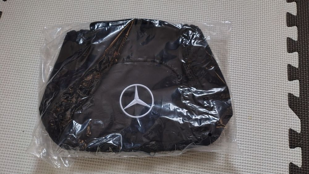Kosmetyczka firmy Mercedes