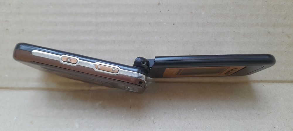 Телефон Моторола Siemens Nokia