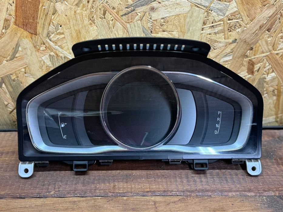 Licznik TFT cyfrowy Volvo XC60 I S60 II V60 I XC70 II S80 II MANUAL