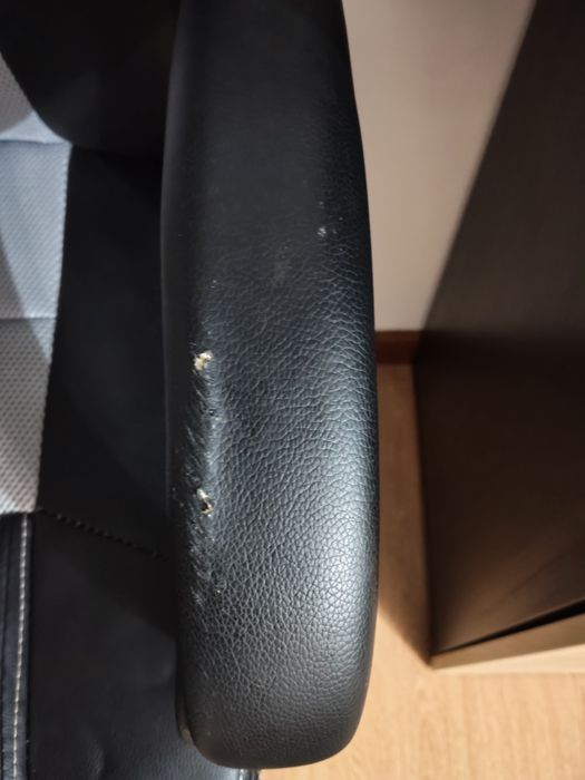 Cadeira rotativa game.