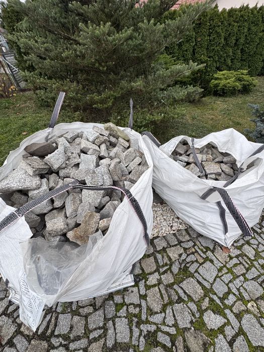 kostka granitowa ok 50m2