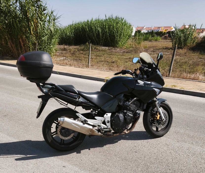 Honda CBF 600 SA, ano 2007.