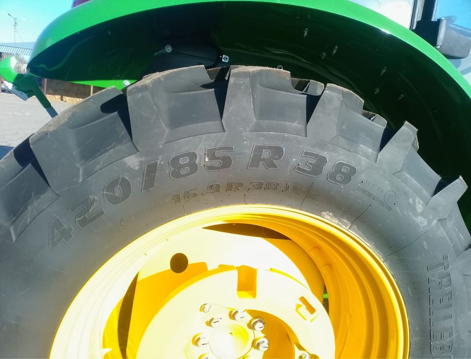 Трактор John Deere 6110B 2025 Новий