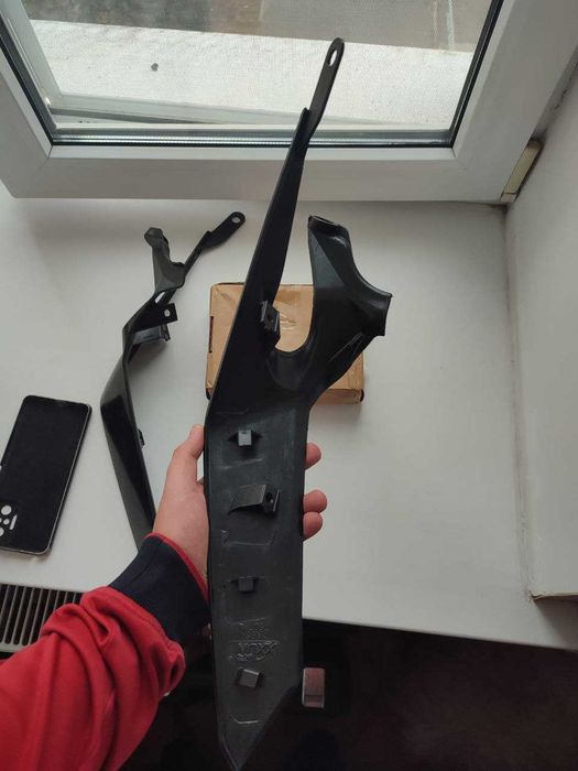 Пластик задний правый и левый KTM Duke 390