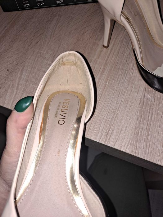 Buty szpilki VESUVIO roz 38.obcasa 10 cm