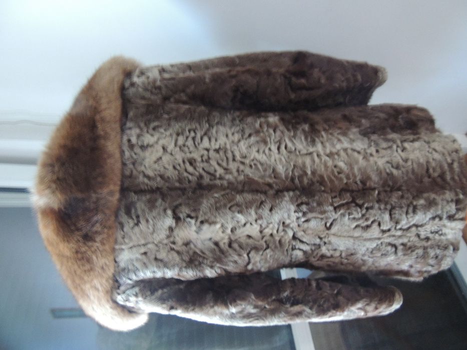 Futro z kóz kaukazkich kołnierz z naturalnego lisa XL 40 42