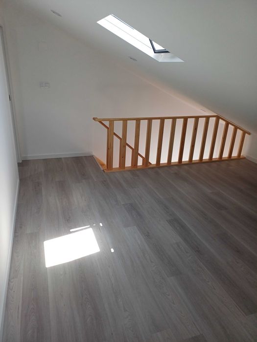 Moradia acabadinha de remodelar!
