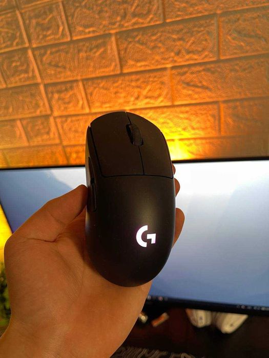 Мишка Logitech G PRO