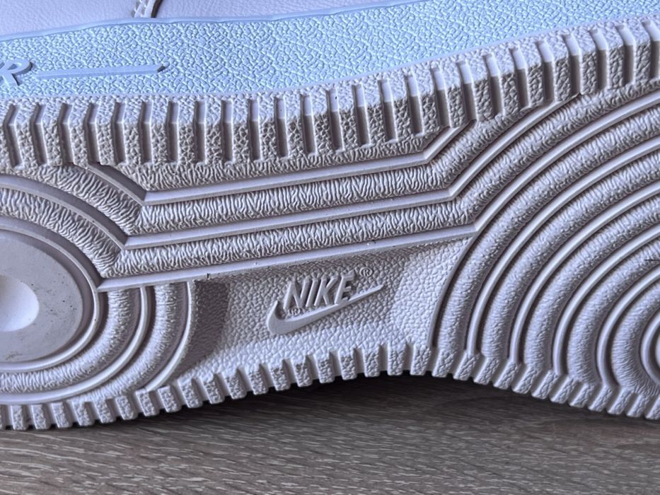Nike Force One Low Valentine’s Day