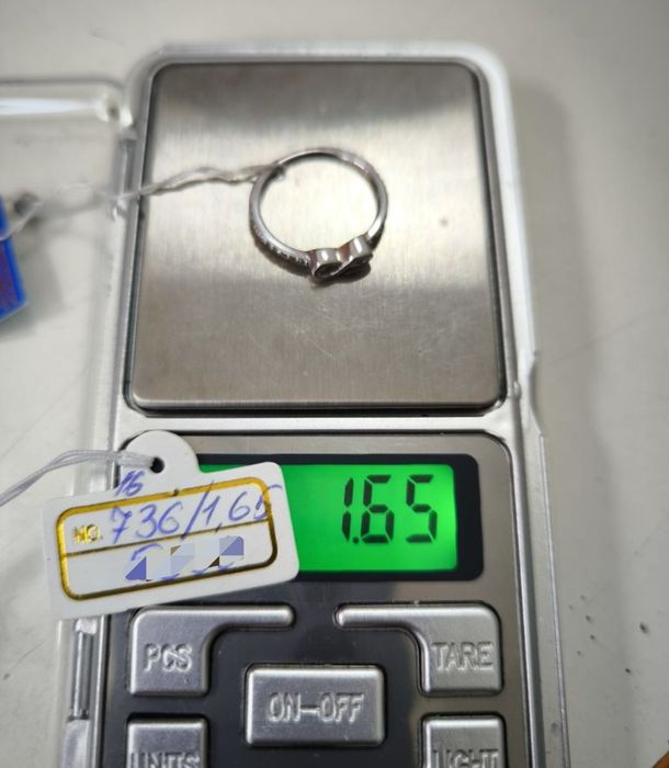 Кольцо золотое 16 Бесконечность (1.65г)