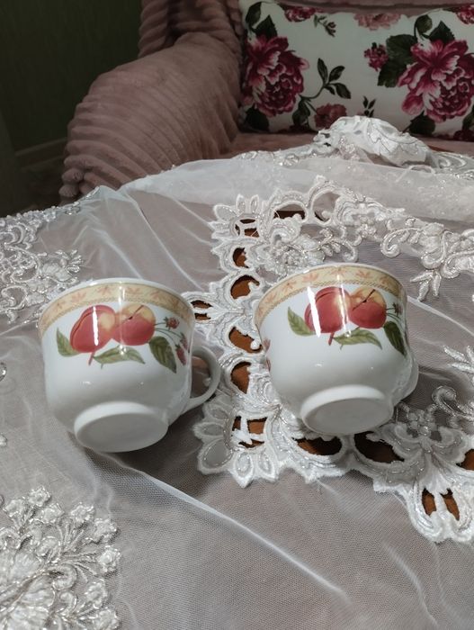 Вантажні чашечки та молочник Англія