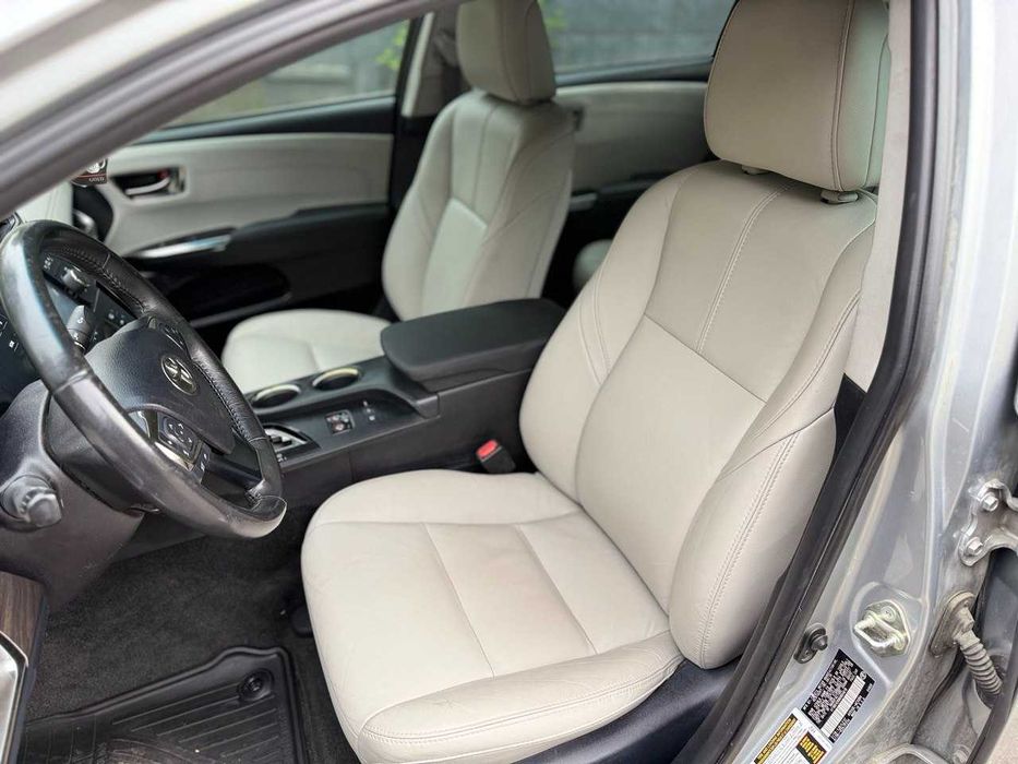 Аренда Авто 7999грн Оренда Авто Toyota AVALON ГБО Гибрід Можна 50на50%