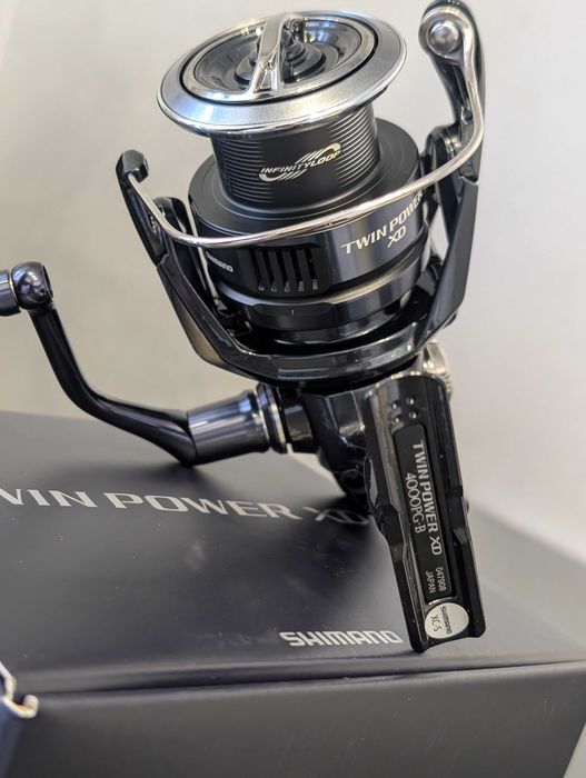 Shimano Twin power 25 XD 4000PG: 16 700 грн. - Охота / рыбалка