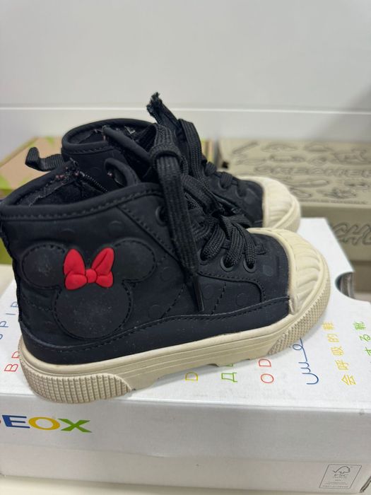 Sapatos Zara 23 menina