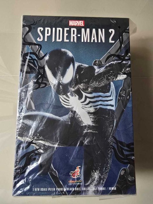 Figura Hot Toys Spider Man 2 (Video game) Peter Parker in Black Suit