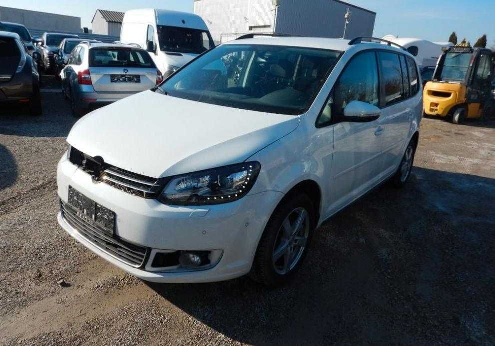 Разборка запчастини Фольксваген Туран Volkswagen Touran