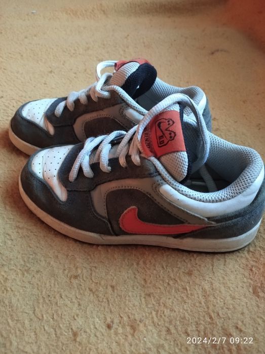 Продам кросівки оригінал  Nike 29.5