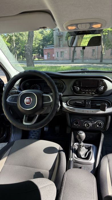 Fiat Tipo 2019 року