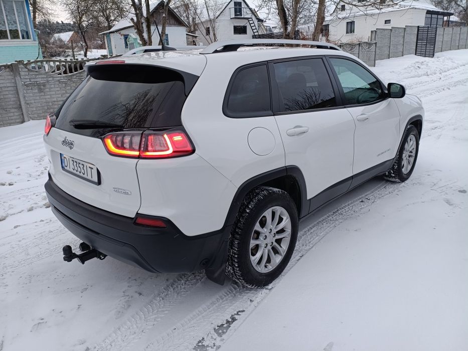 Jeep  2020 р 2,4 газ/ бенз