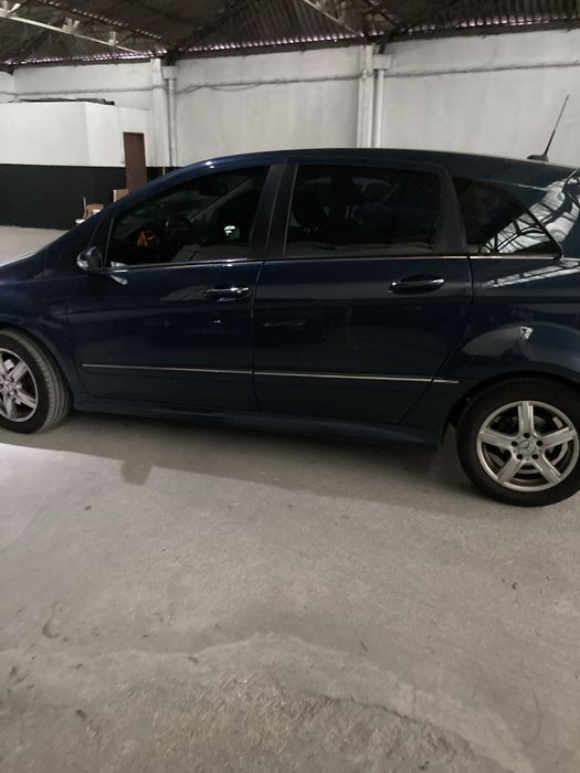Mercedes B 180 CDI, caixa automatica