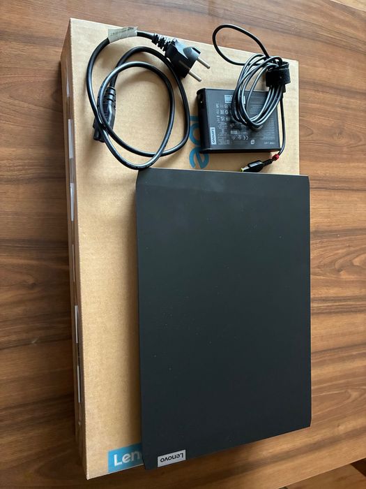 Lenovo IdeaPad Gaming 3 15ACH6 | Ryzen 5 | RTX 2050 | 32GB | 1 TB | 144Hz