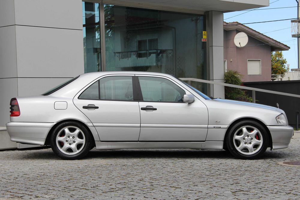 Mercedes-Benz C-250 TD Sport - Desde 60€/mês