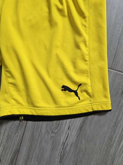 Spodenki BVB sezon 2024/2025 domowe