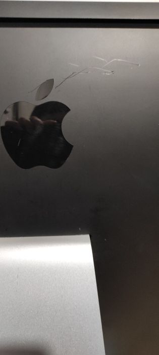 iMac 24" (Early 2009) / Intel Core 2 Duo 2.66 GHz /5GB RAM /240GB SSD