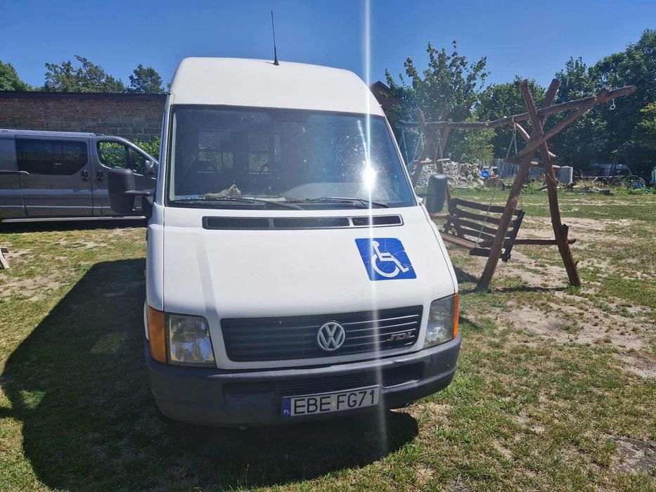 VW Lt 28 2,5 SDI do przewozu osób niepełnosprawnych.
