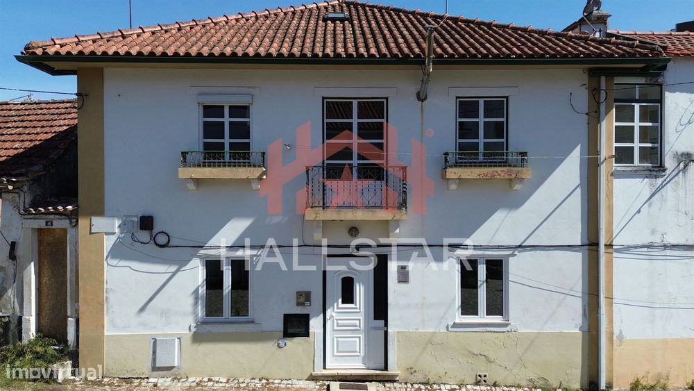 Prédio / 2 Apartamentos T2 / Centro da Cidade de Leiria — Leiria, Pousos, Barreira E Cortes, Leiria