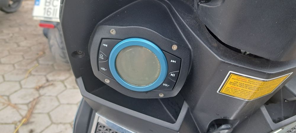 Scooter elétrica Sunra Hawk