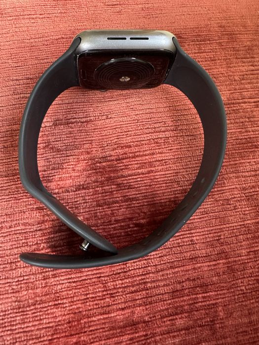 Apple Watch SE 44mm (2020)