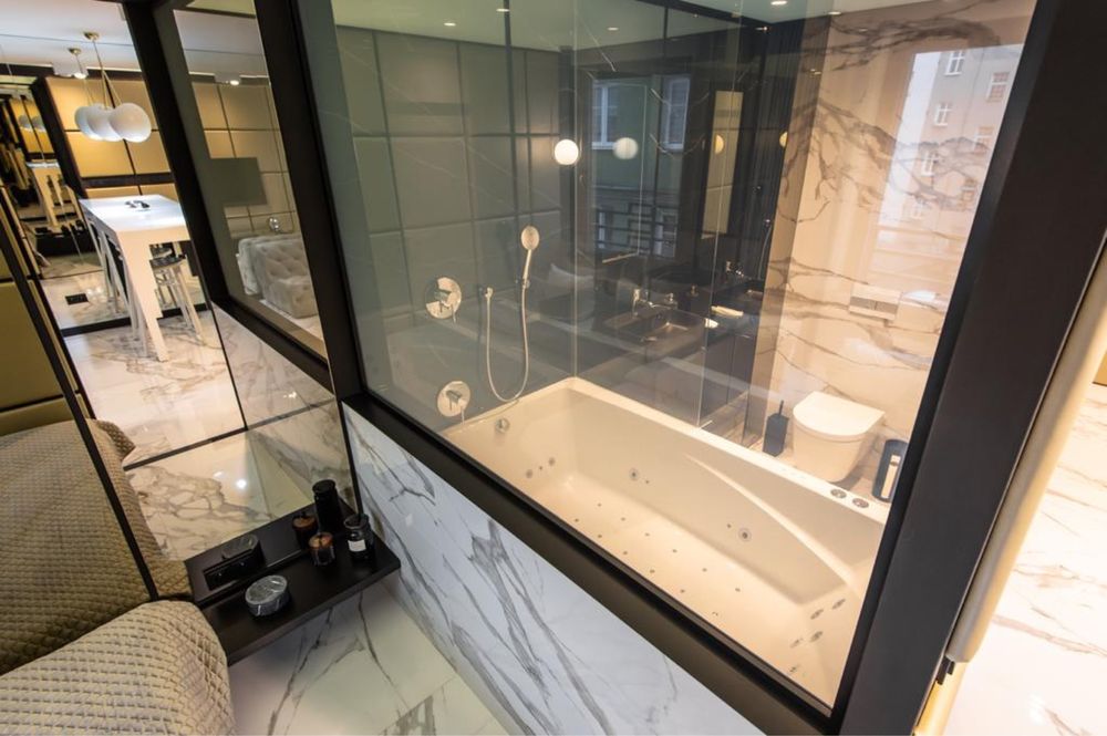 Jacuzzi Basen Sauna Fitness Park Apartamenty Noclegi na doby Poznań