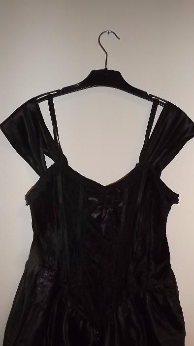 Vestido gótico tipo princesa
