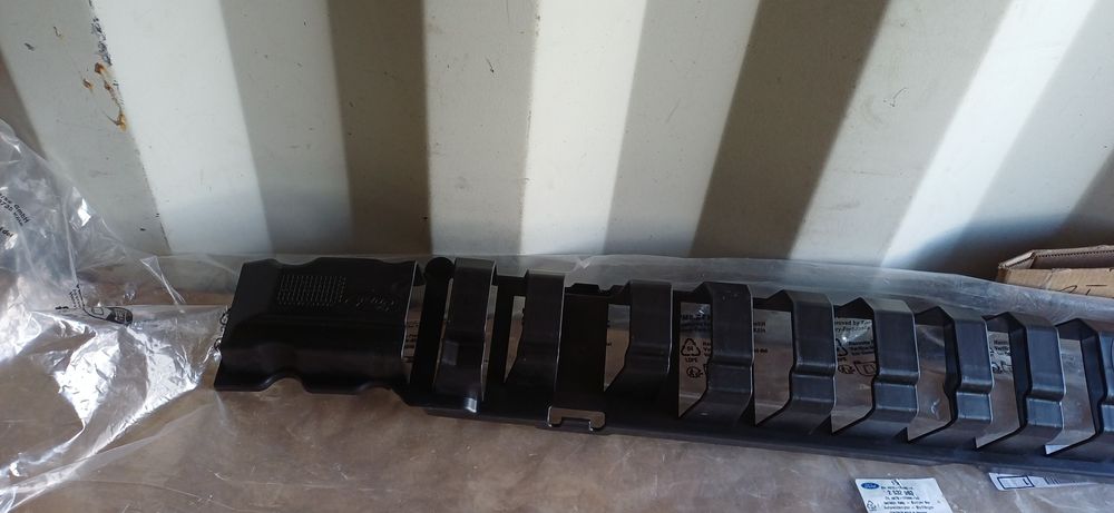 Ford Focus MK4 absorber zderzaka przód przedniego NX7B-17E898-AA NOWY OE
