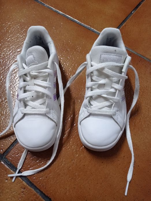 Ténis adidas Grand Court branco azul celeste criança