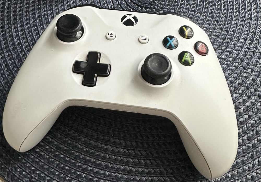 Xbox series s + pad