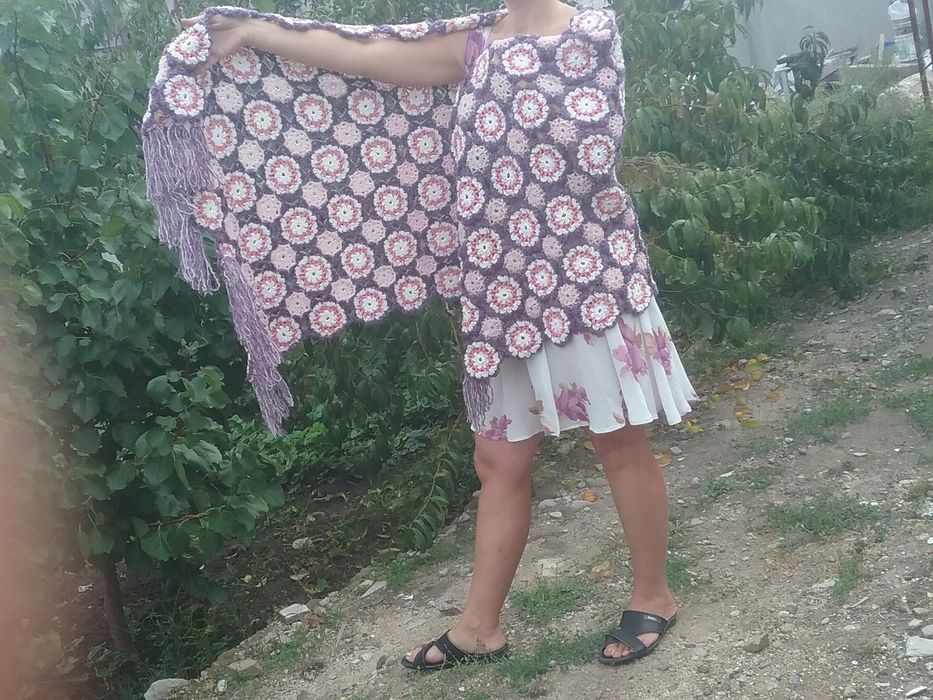 Шаль платок бактус накидка