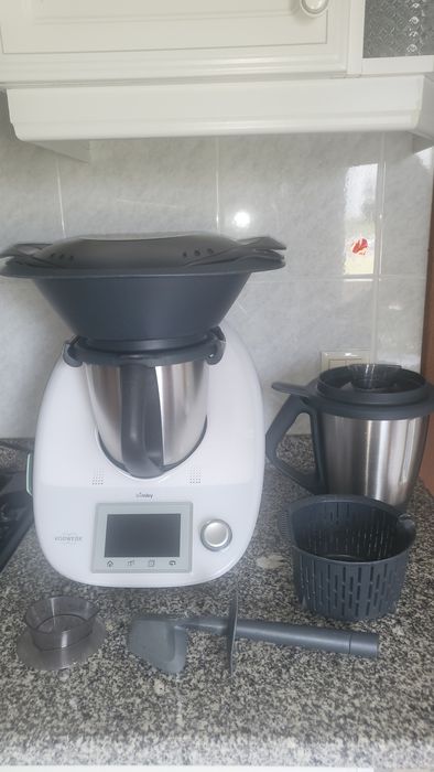 BIMBY TM5 c/ EXTRAS, 2 COPOS, COOKIDOO, A BIMBY FAZ e saco TRANSPORTE