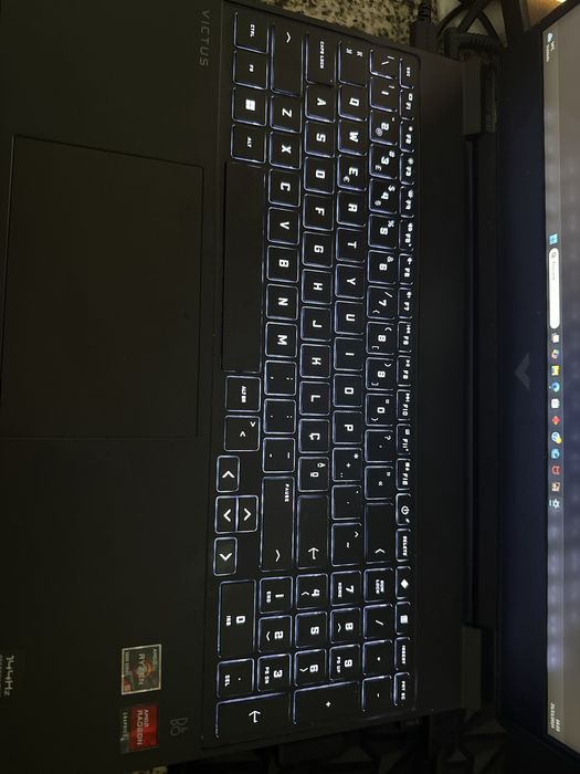 Computador portatil (troco por torre)