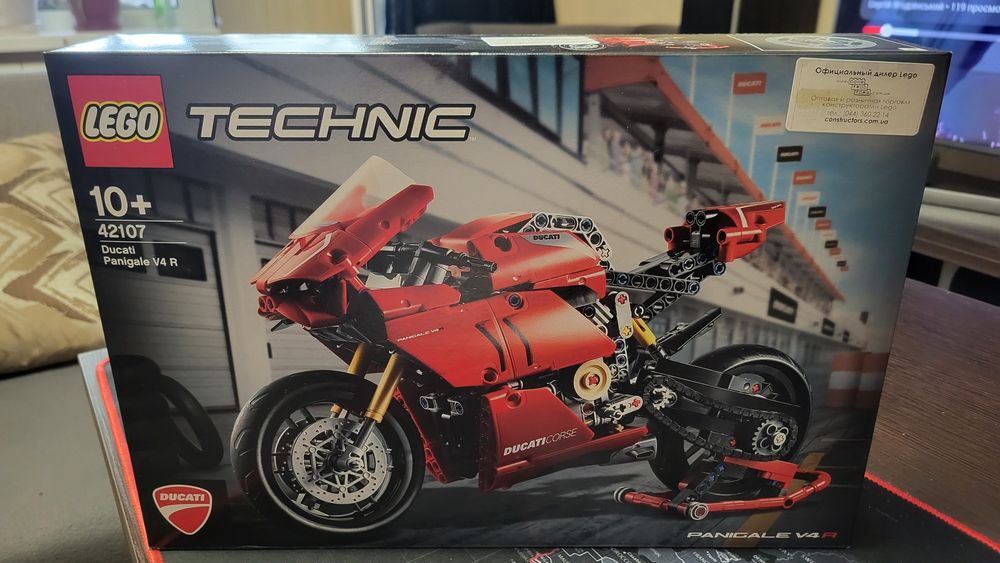 Lego technic 42107 новий