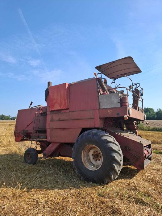 Kombajn zbożowy Bizon 56