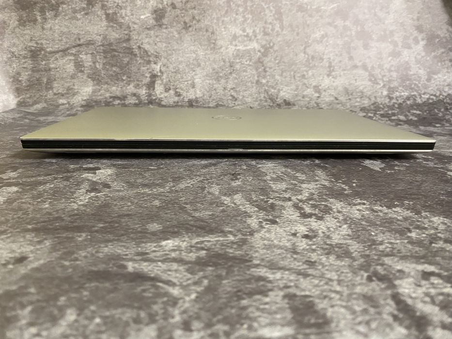 Dell Precision 5540 і7-9850h 16Gb 256Gb T1000 4GB UHD IPS 15,6” сенсорний