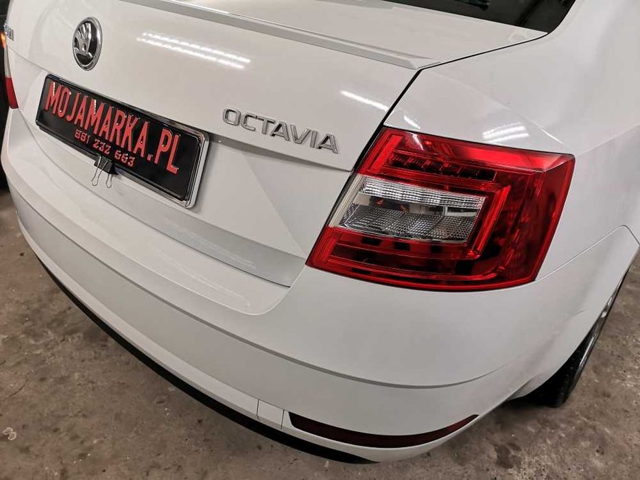 Kamera cofania fabryczna Octavia Superb monter elektryk instalator fv