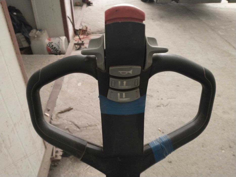 Wózek elektryczny still