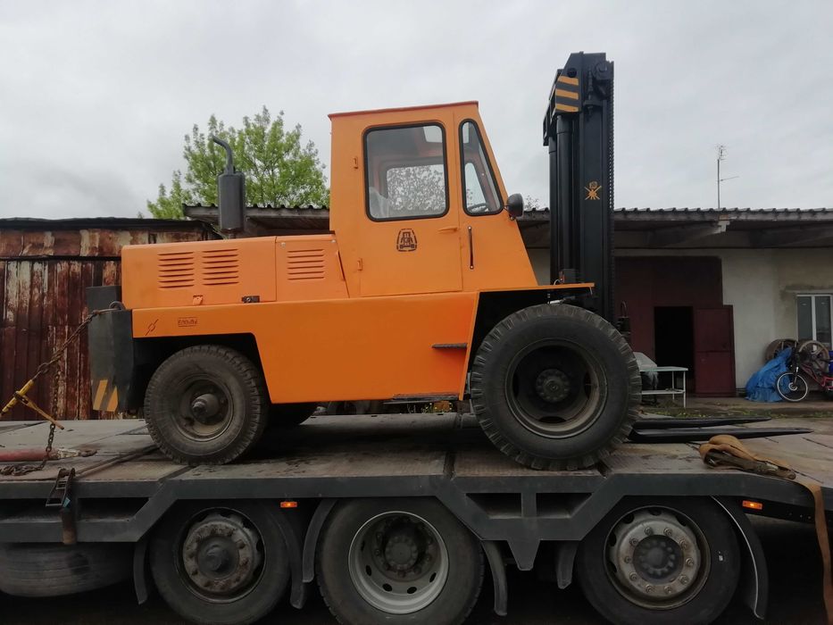 Автонавантажувач Львівський